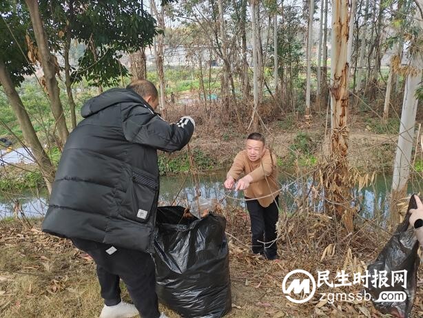 “倡导文明新风，环保你我同行”-上游社区党建结对志愿服务活动